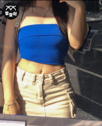 11자 복근 크롭티
