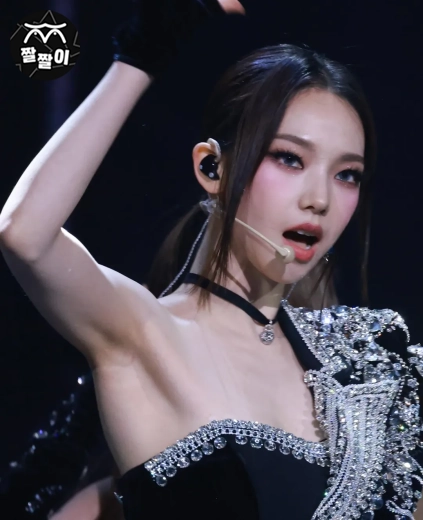 에스파 카리나 섹드랑이