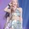 베이비몬스터 라미 진짜로 배꼽피어싱 뚫음