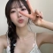 끈 원피스 입은 하이키 리이나 겨셀카