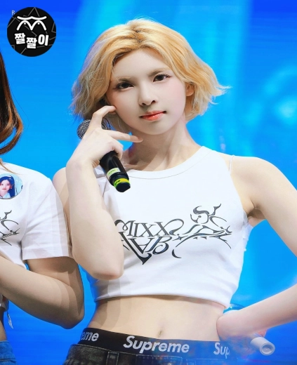 엔믹스 베이 하얀피부