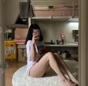 방구석 셀카녀