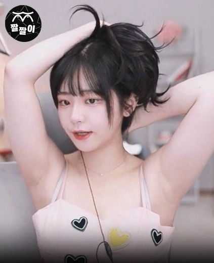 QWER 리더 쵸단 야드랑이 오픈