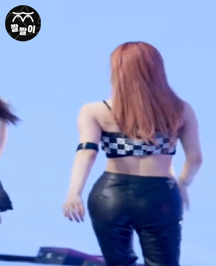 예지 가죽바지