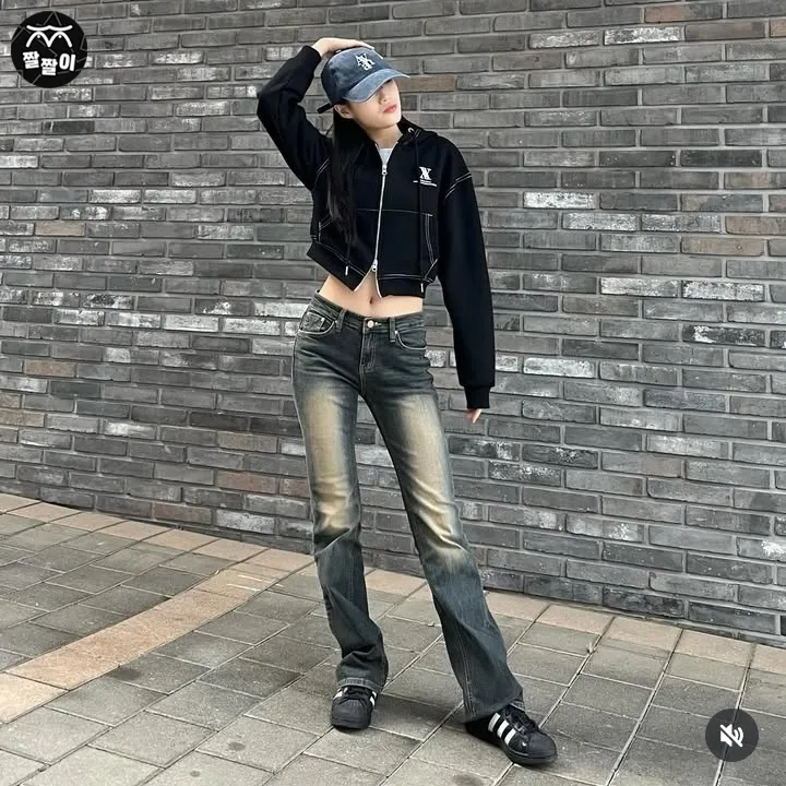 슬랜더 볼캡쓴 미녀 배꼽
