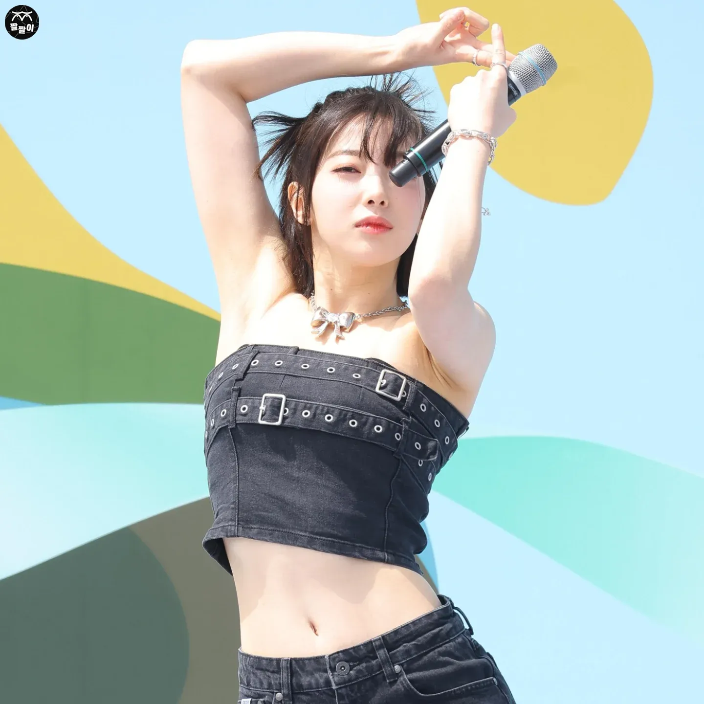 겨신감 넘치는 하이키 리이나 겨주름