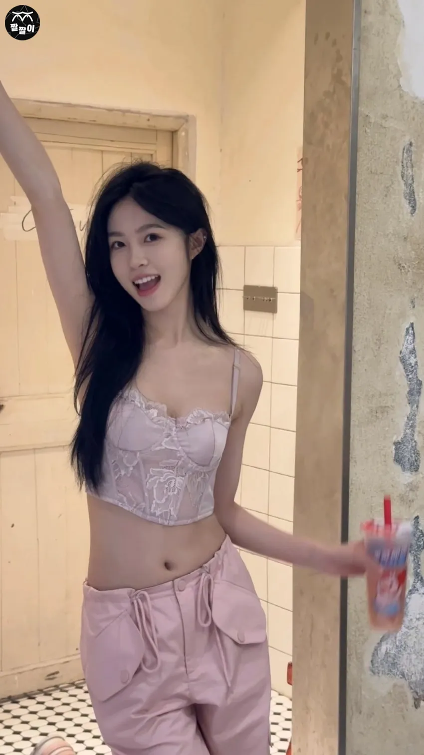 너무이쁜 란제리룩의 차이나녀