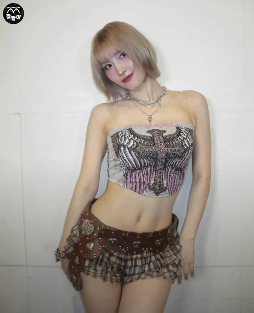 너무 이쁜데 모모
