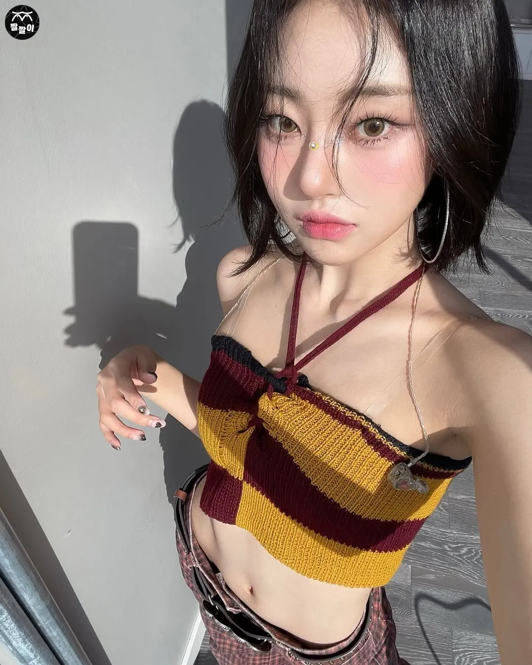 빌리 션 군살없는 복근 배꼽