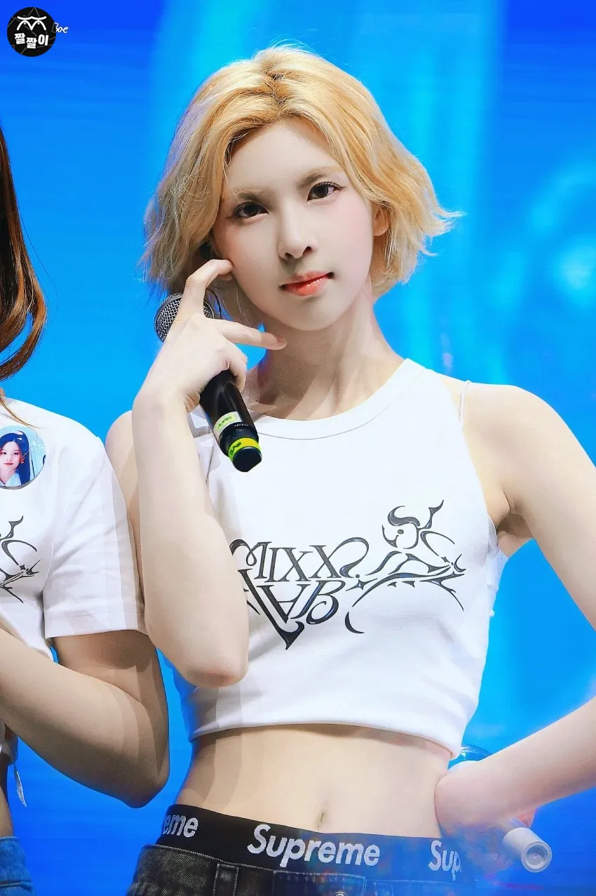 엔믹스 베이 하얀피부