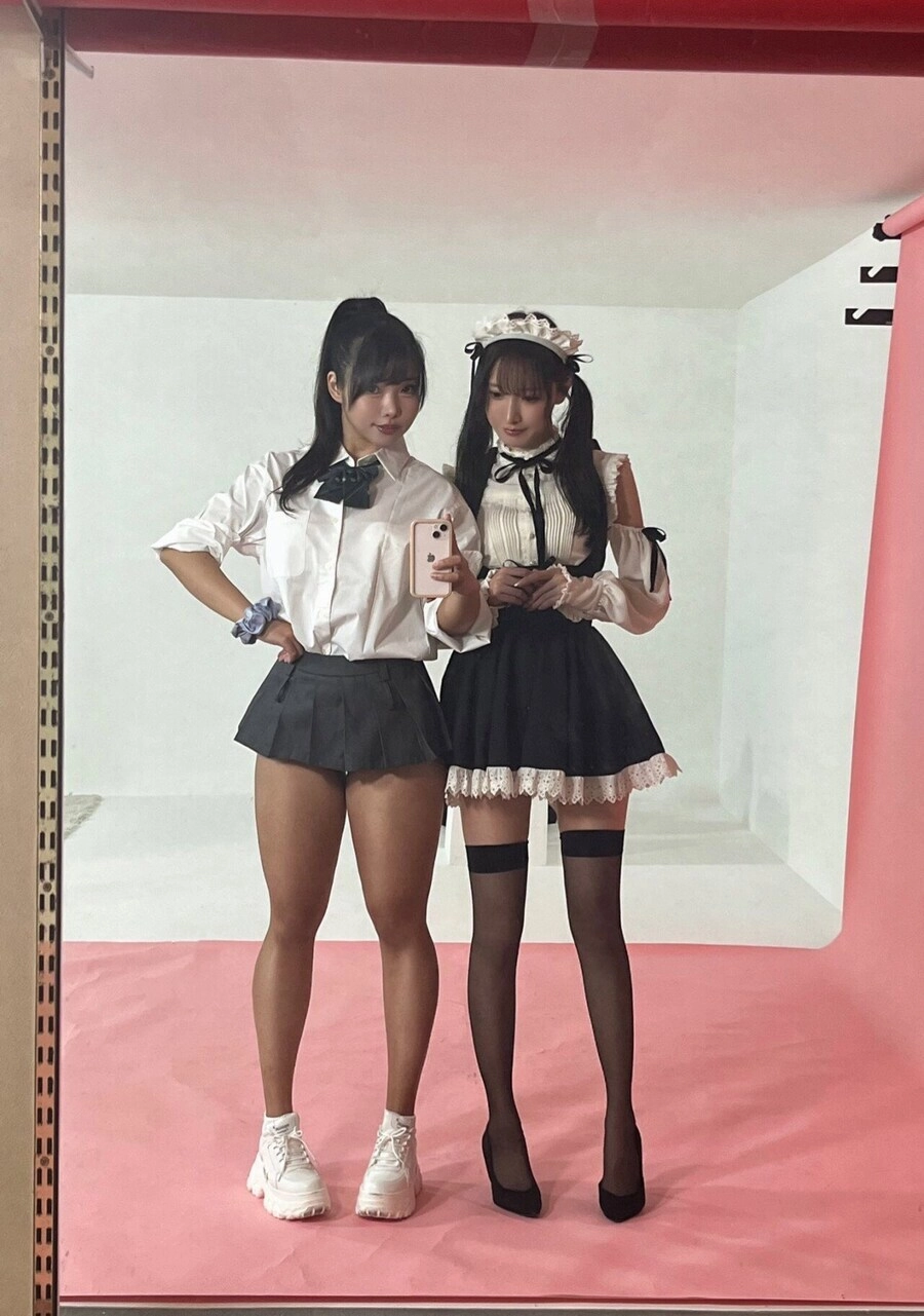 클라쓰가 다른 허벅지녀 ㅗㅜㅑ