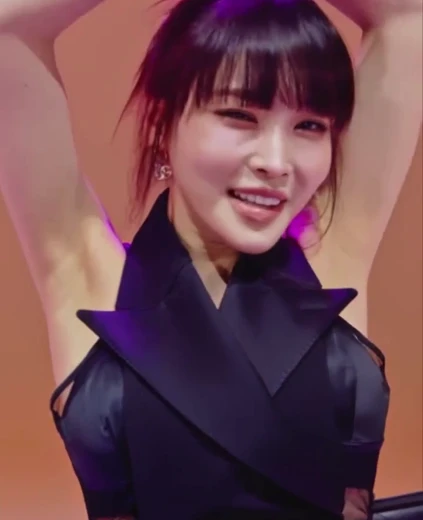 뮤직비디오 청하 접겨 슬로우컷