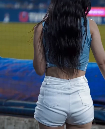 류현주 엉밑살 뒷테 살아있는 휜바지 삼진송