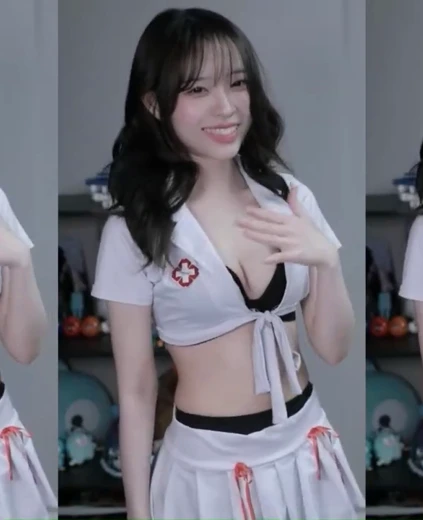 심해덤 가슴골 말아주는 오토바이 킥드베 검정 브라