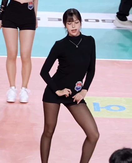 치어리더 공서희 허벅지 검스 우월한 기럭지