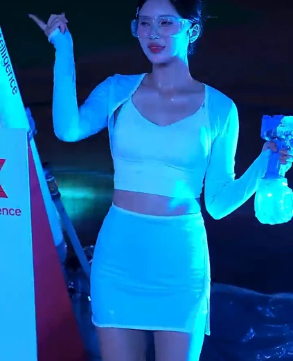 치어리더 김정원 가슴 봉긋 워터페스티벌 롤린