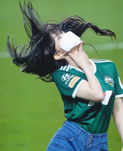 치어리더 이다혜 꿀벅지 대만에서 코카인 응원 댄스