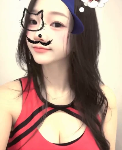 치어리더 이연진 가슴골 민소매 유니폼 귀여운 미모